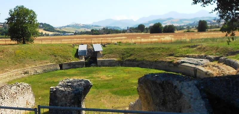 Anfiteatro romano di Castelleone di Suasa Castelleone di Suasa